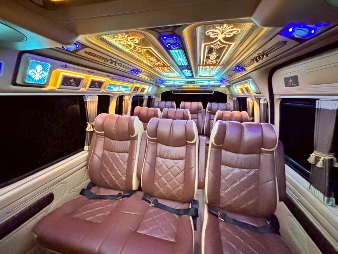 อุปกรณ์อำนวยความสะดวก ทีวี เครื่องเสียง และพอร์ตชาร์จ